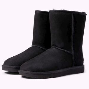 UGG® Classic Short II mid-calf suede boot black color size 7